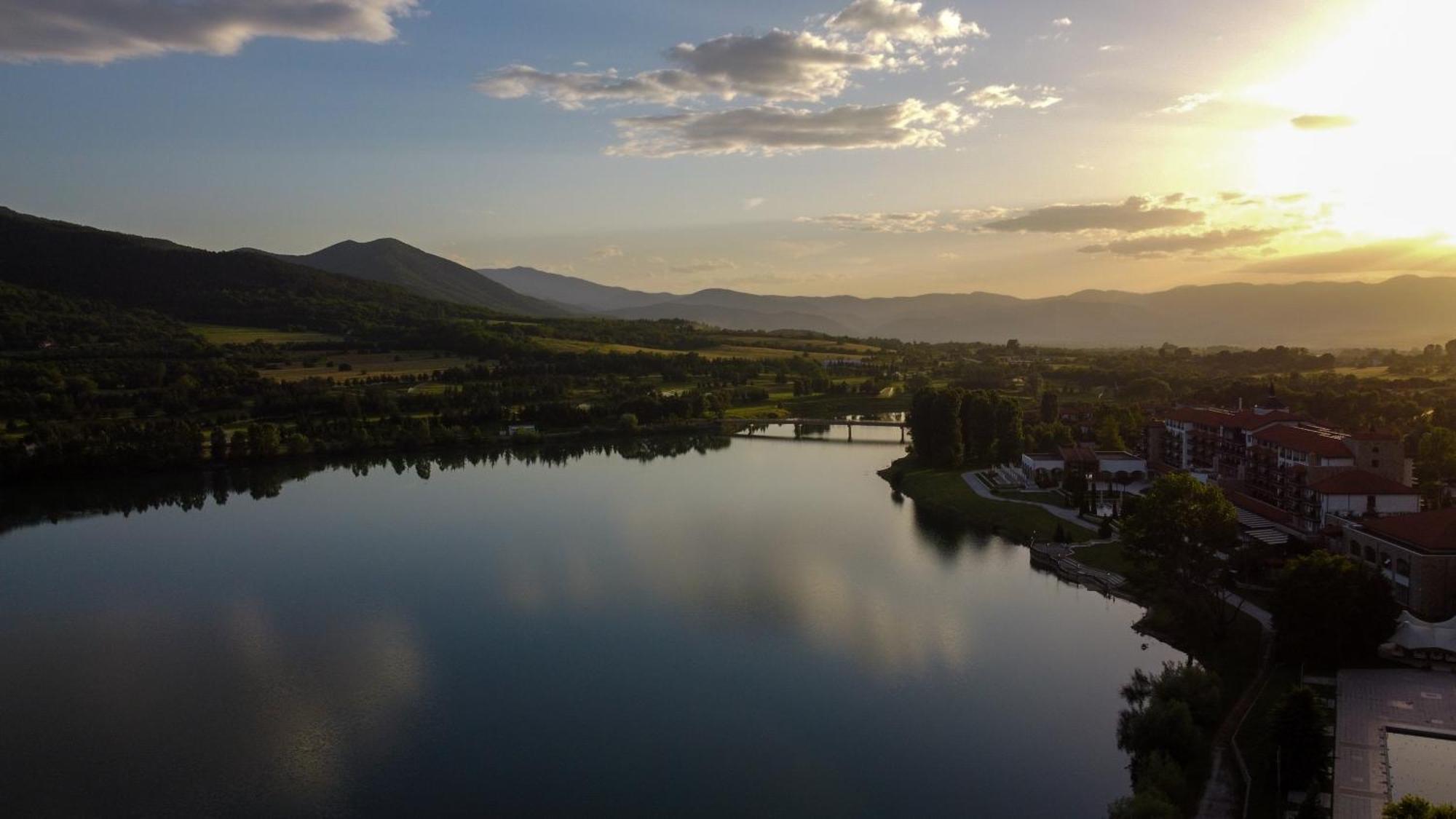 Pravets Lake Panorama Apartments Экстерьер фото