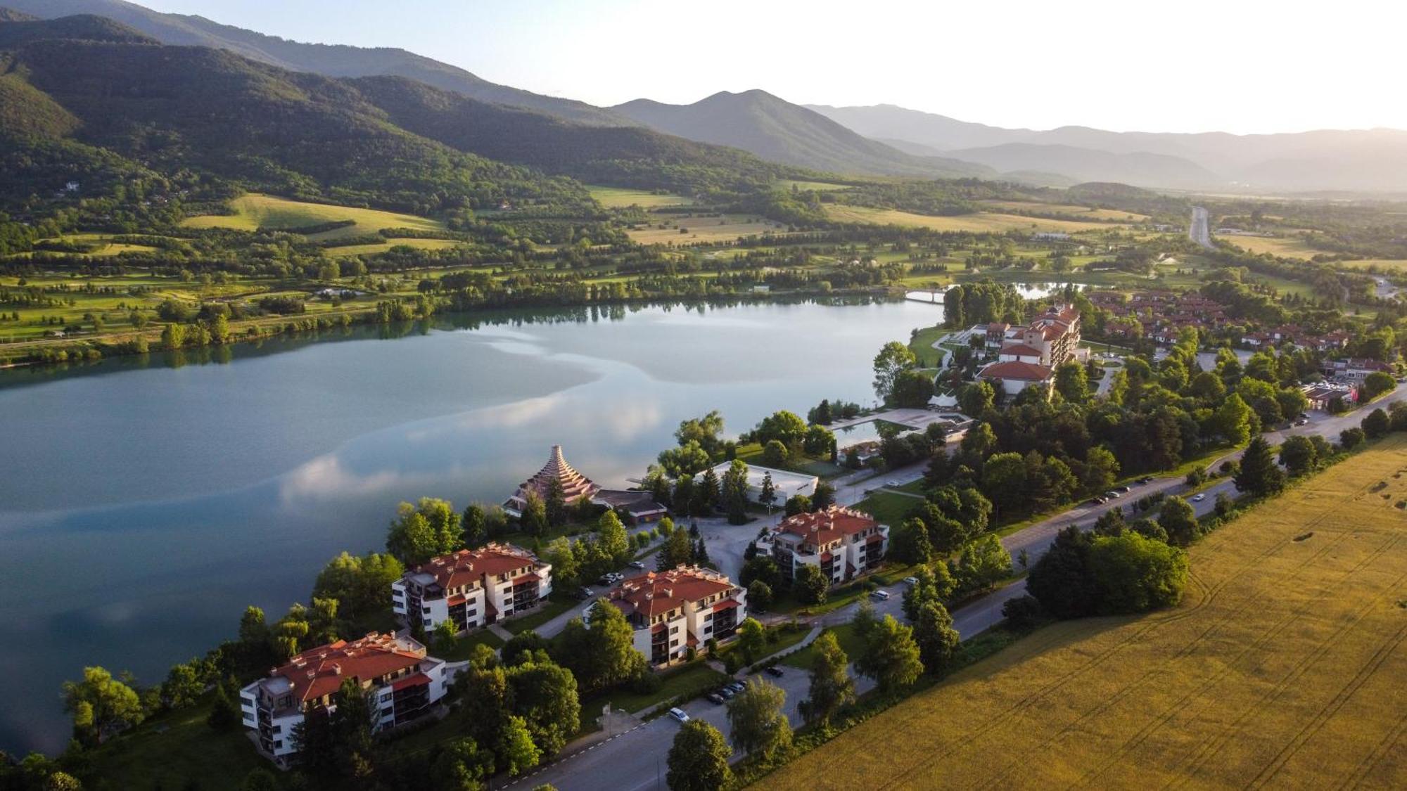 Pravets Lake Panorama Apartments Экстерьер фото