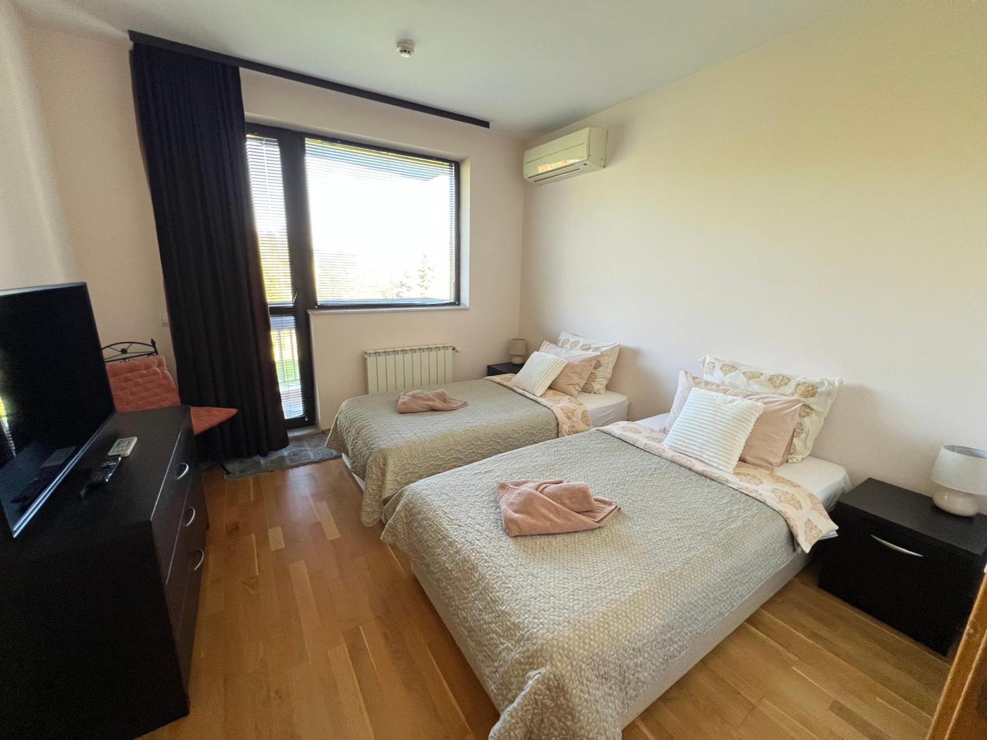 Pravets Lake Panorama Apartments Экстерьер фото